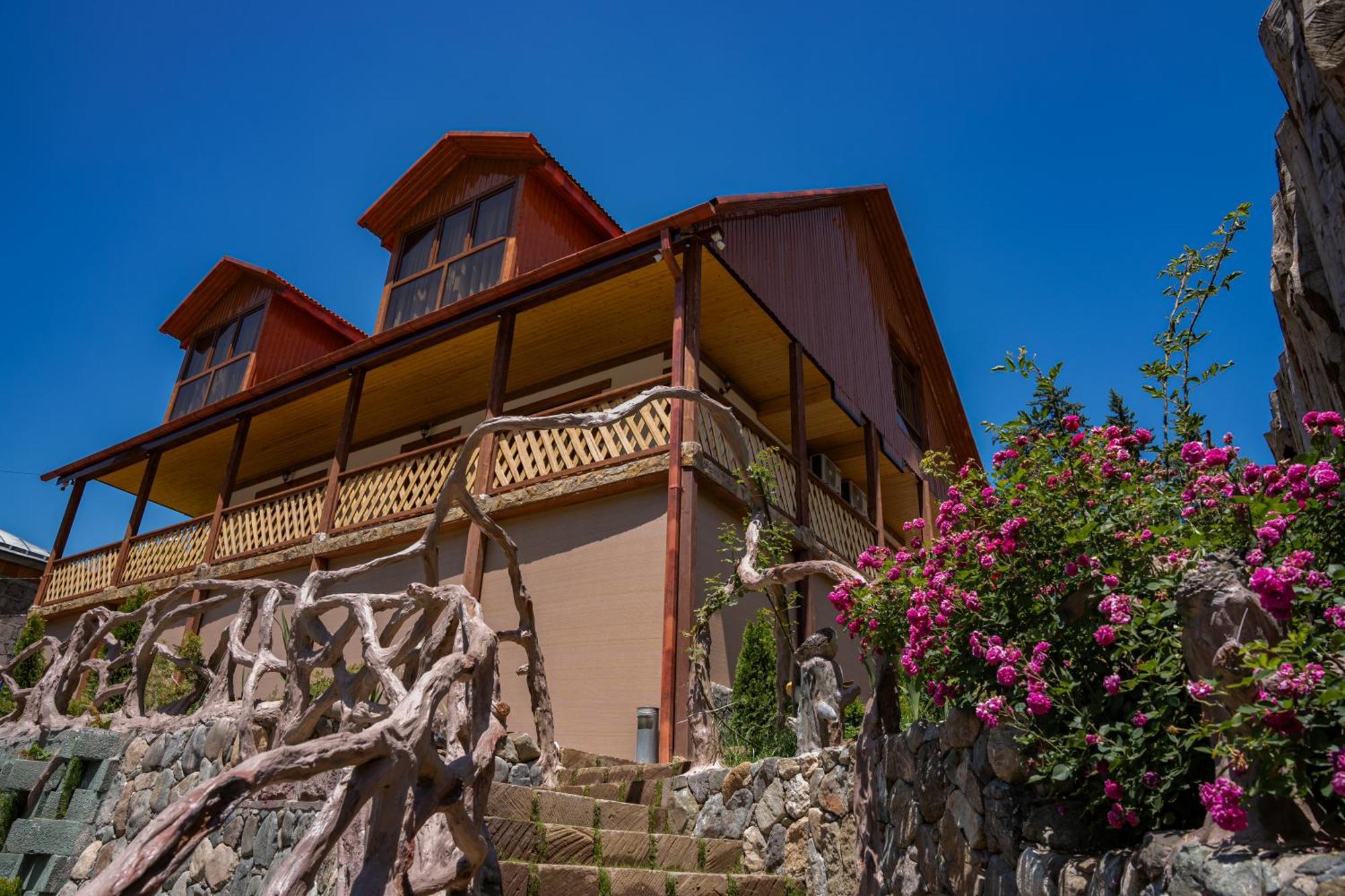 Maru House Ξενοδοχείο Dilijan Εξωτερικό φωτογραφία